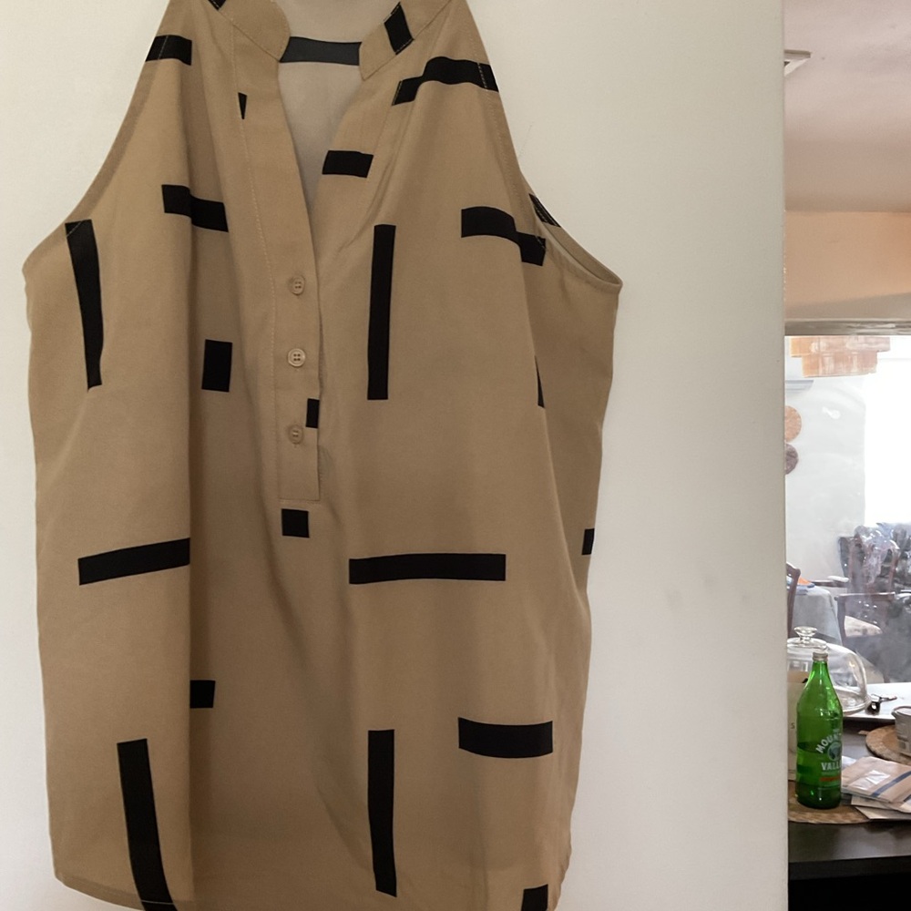 Sleeveless Beige Patterned Halter Top - Black Print